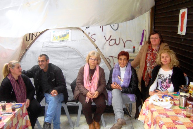 325 μέρες συμπληρώθηκαν στο  Κέντρο Αγώνα σήμερα Πέμπτη 26 Μάρτη 2015. Φωτό ΕΑ. 