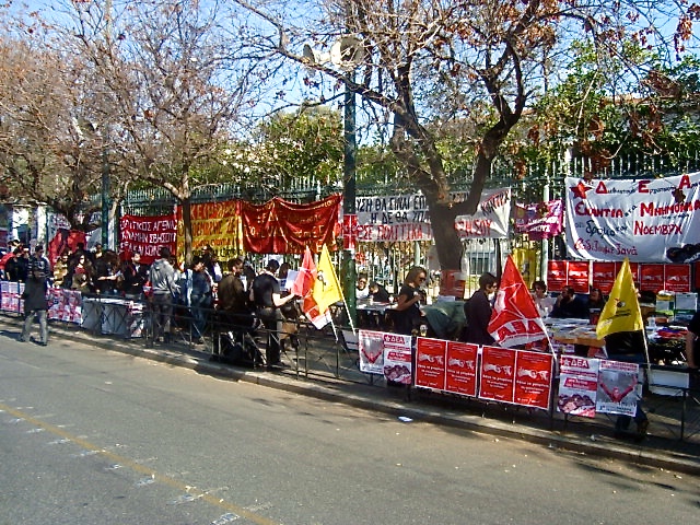 Πολυτεχνείο, Δευτέρα μεσημέρι 16/11/15. Φωτό Ε.Α.