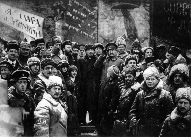 lenin_second_anniversary_october_revolution_moscow