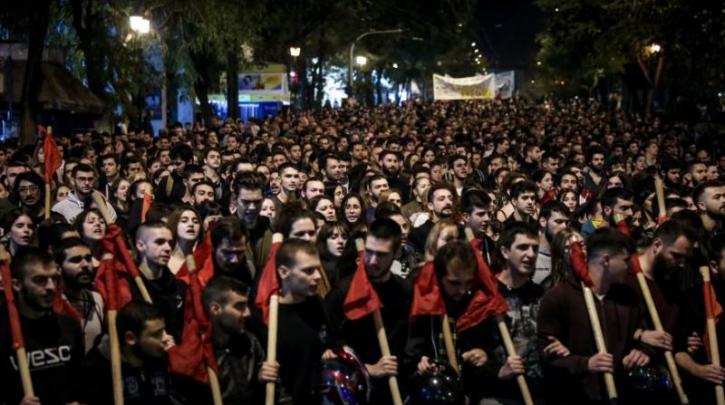 xporeia-foitites.jpg,qitok=JJd6g42Q.pagespeed.ic.x_y4hIQ163