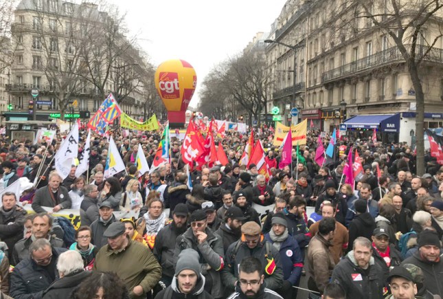 Lead-paris-strike